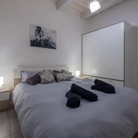 Capital City Suites Apartament