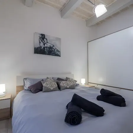 Apartment Capital City Suites